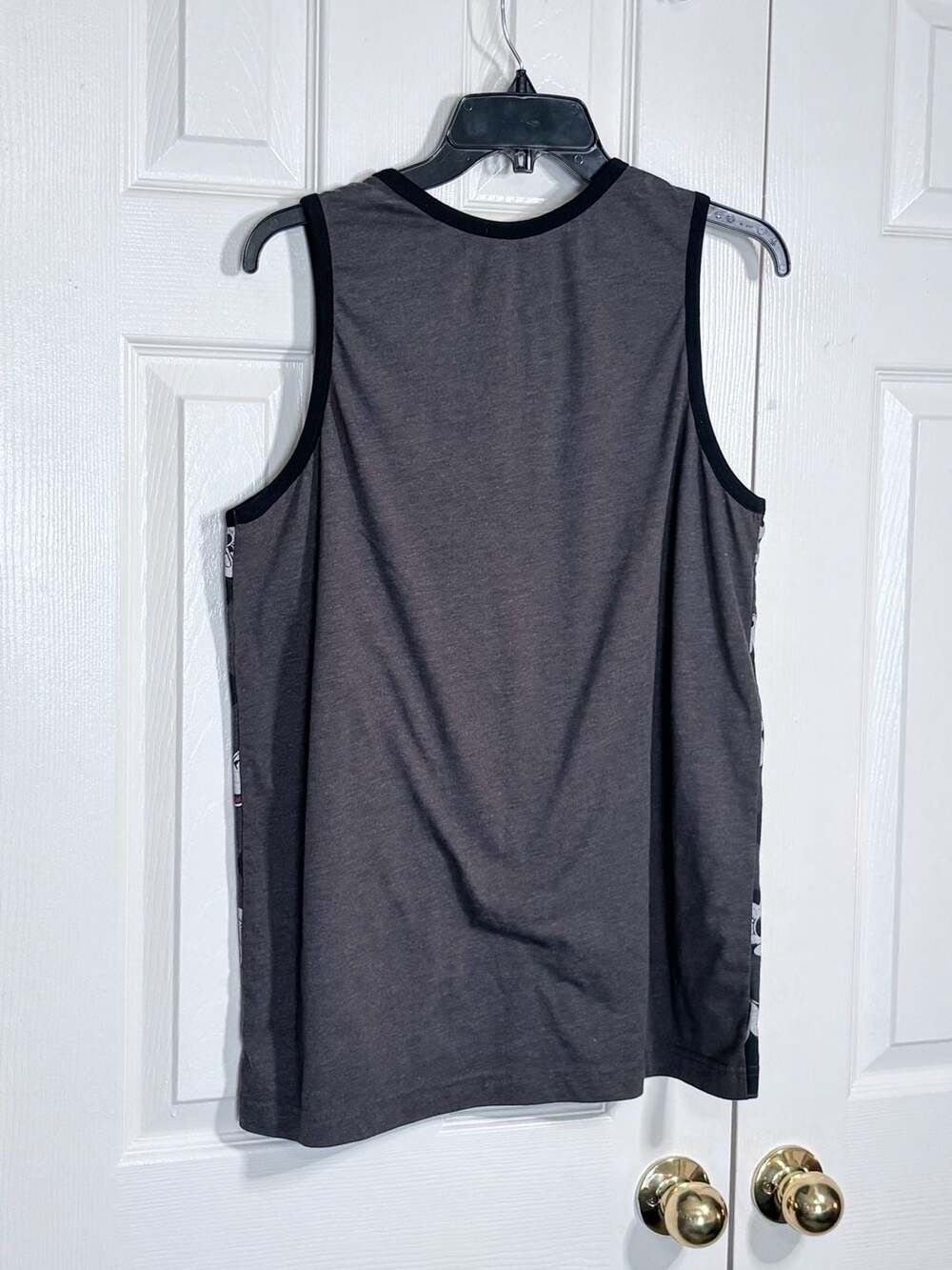 Disney Mickey Mouse All-Over Print Sleeveless Tank Top Grey Size Large #1175 - Picture 7 of 7